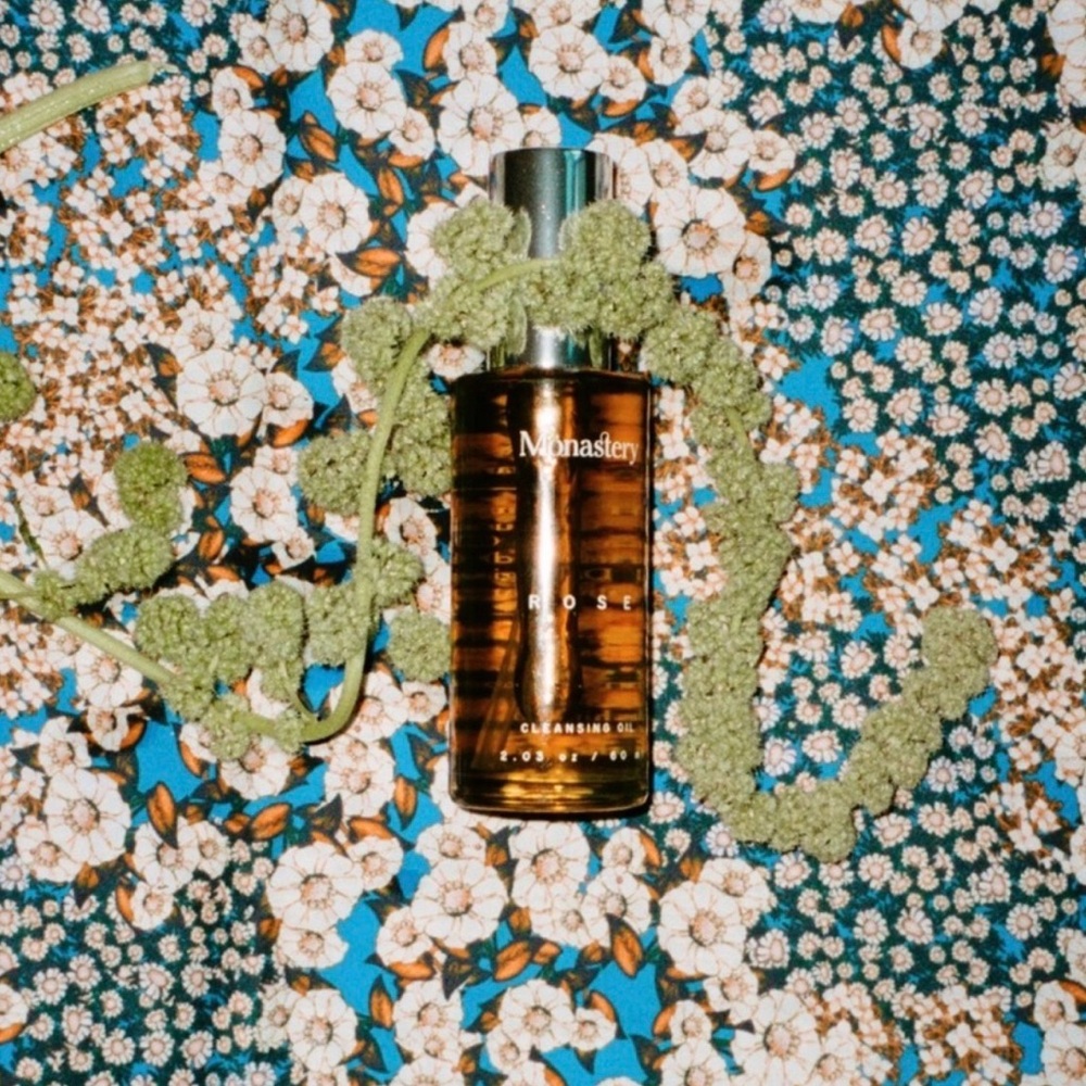 Monastery Gold Restorative Face Oil and Rose Cleansing Oil Set - Picture 4 of 4